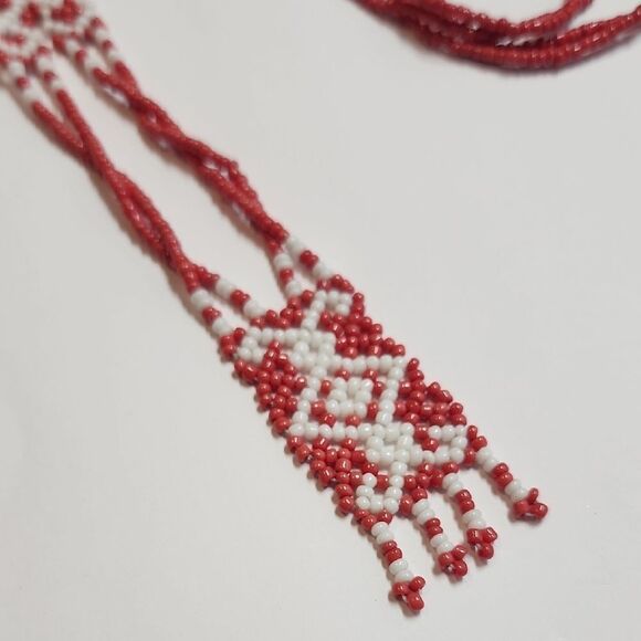 Red and White Beaded Necklace - Picture 3 of 4